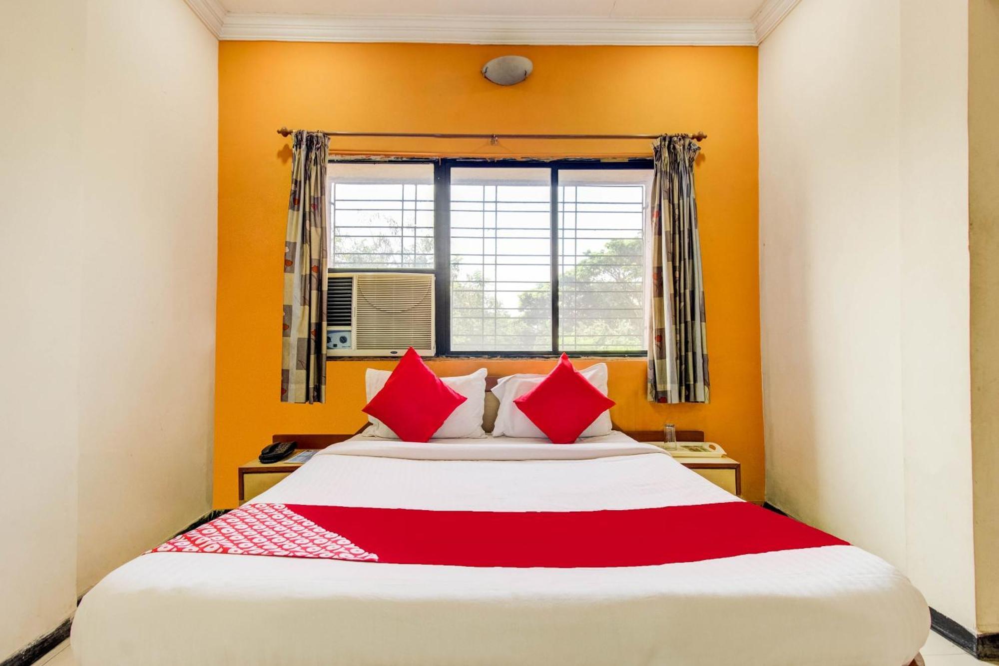 Hotel O Sri Jai Palace Nashik Extérieur photo