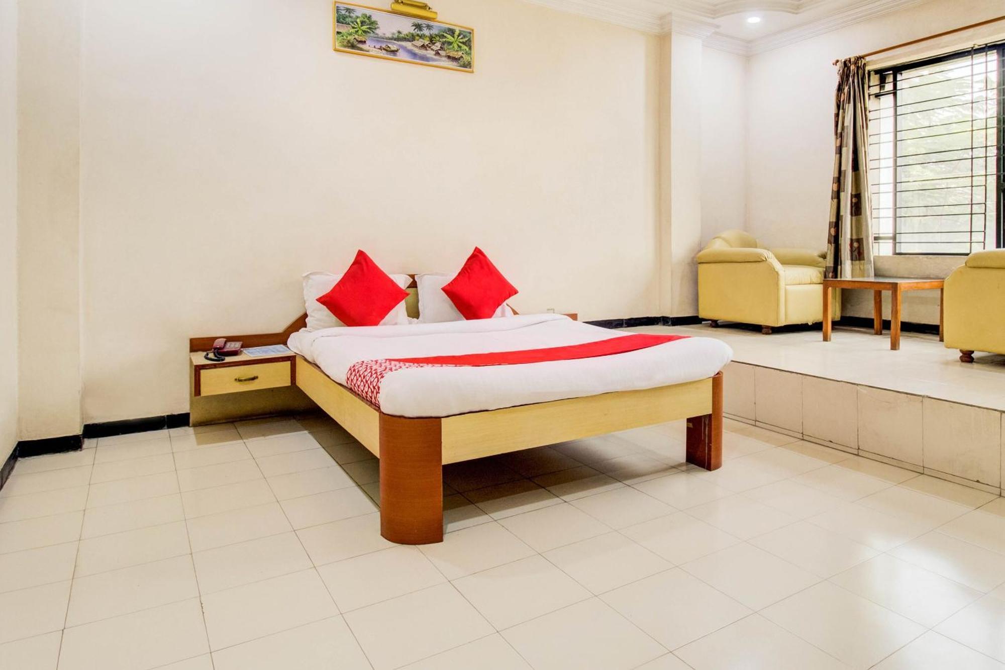 Hotel O Sri Jai Palace Nashik Extérieur photo